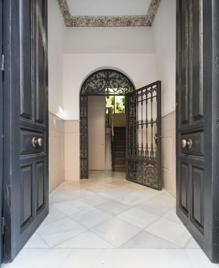 Puerta Catedral Holiday Suites إشبيلية المظهر الخارجي الصورة