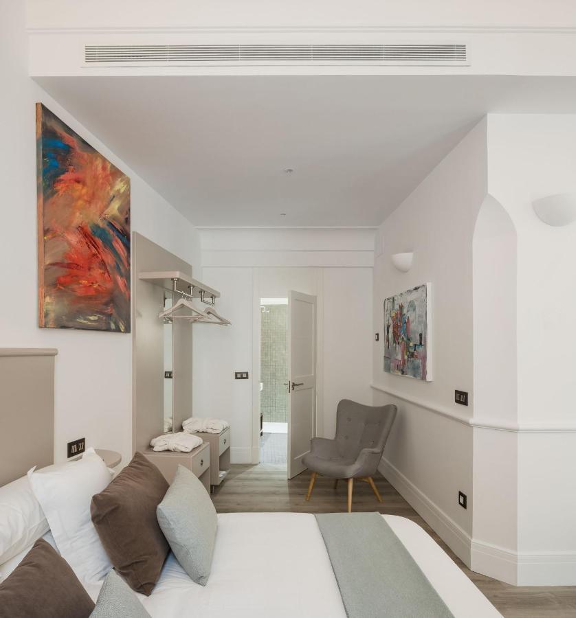 Puerta Catedral Holiday Suites إشبيلية المظهر الخارجي الصورة