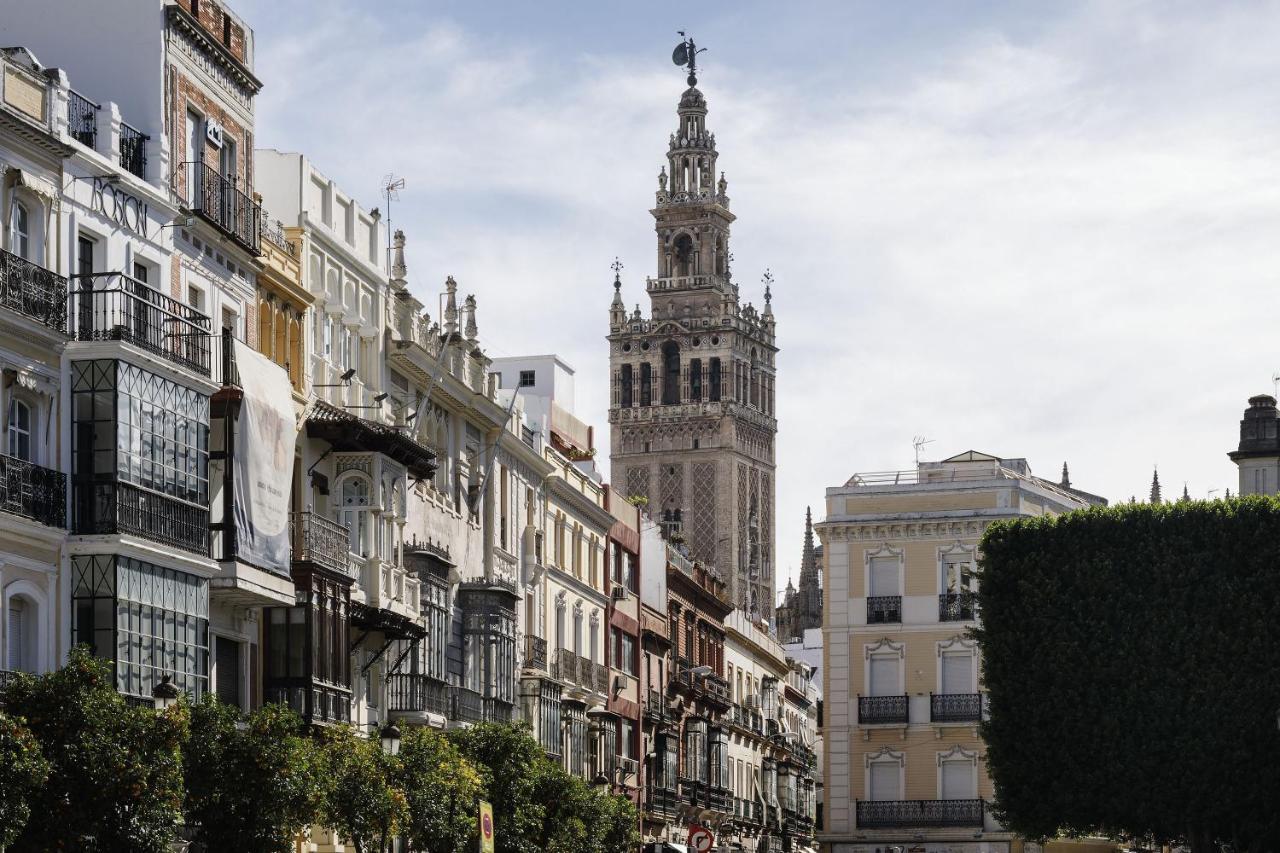 Puerta Catedral Holiday Suites إشبيلية المظهر الخارجي الصورة