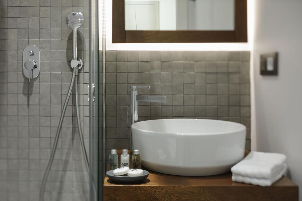 Puerta Catedral Holiday Suites إشبيلية المظهر الخارجي الصورة