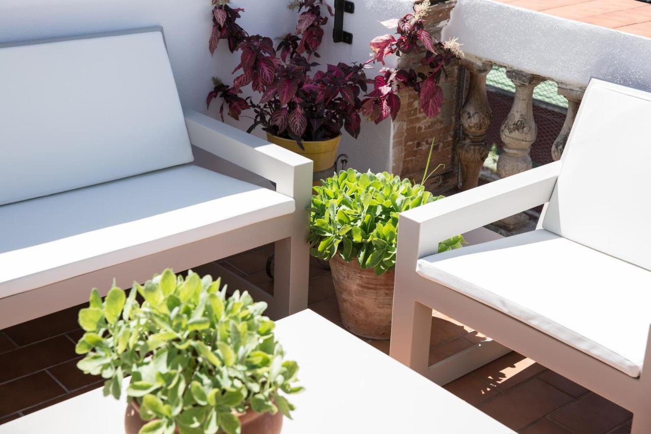 Puerta Catedral Holiday Suites إشبيلية المظهر الخارجي الصورة