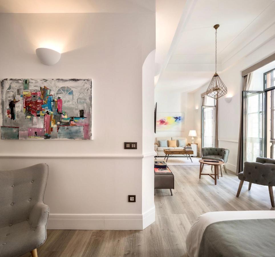 Puerta Catedral Holiday Suites إشبيلية المظهر الخارجي الصورة